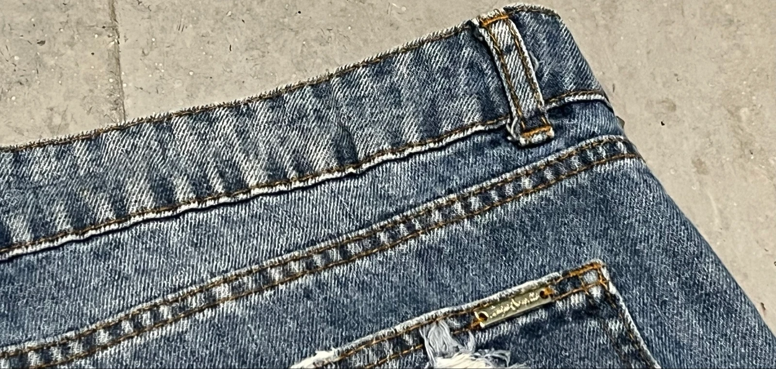 Shorts vaqueros cremalleras laterales  – photo 12